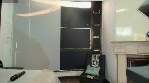 Snapshot of ambaross chatting on 02-27-25, 07:15 Ambar Ross online show from 02-27-25, 07:15