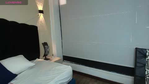 Snapshot of ambaross chatting on 10-09-25, 07:56 Ambar Ross online show from 10-09-25, 07:56