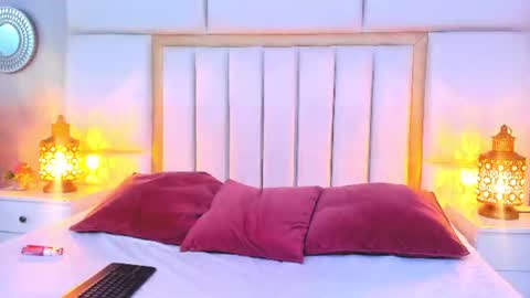 AmbarSantany  online show from 06-12-26, 01:26