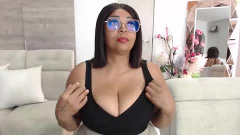  Amber Sofhia  online show from 12-16-25, 08:25