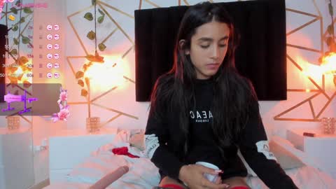 Amber online show from 12-31-24, 03:53