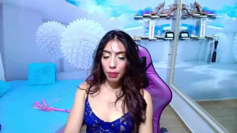Snapshot of ambel_rose chatting on 05-09-26, 03:34 ambel_rose online show from 05-09-26, 03:34