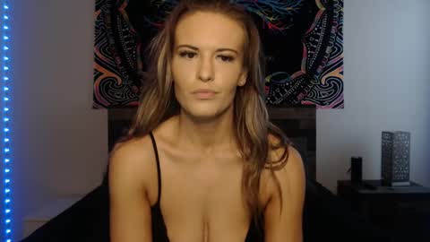 Amber online show from 02-06-25, 02:58