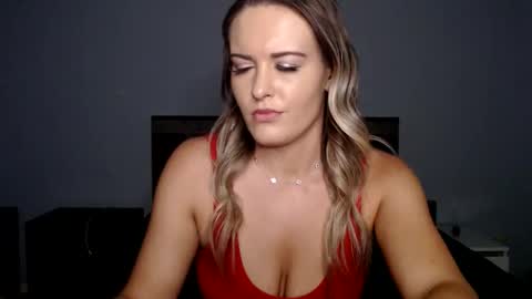 Amber online show from 02-10-26, 03:27