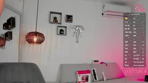 Amber  online show from 01-19-26, 02:43