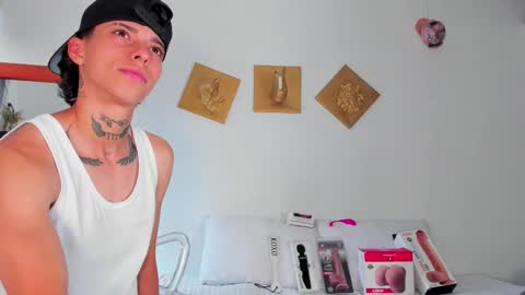 Amber  online show from 02-12-26, 04:35