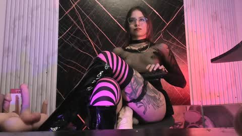 Snapshot of amber_blair chatting on 12-06-24, 11:57 amber_blair online show from 12-06-24, 11:57