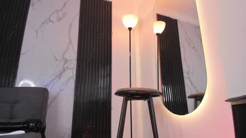 Snapshot of amber_blair chatting on 01-17-25, 08:44 amber_blair online show from 01-17-25, 08:44