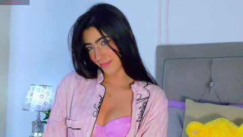 Snapshot of amber_bull chatting on 05-23-26, 10:19 amber_bull online show from 05-23-26, 10:19