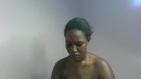 amber_cutie2 online show from 04-27-26, 06:11