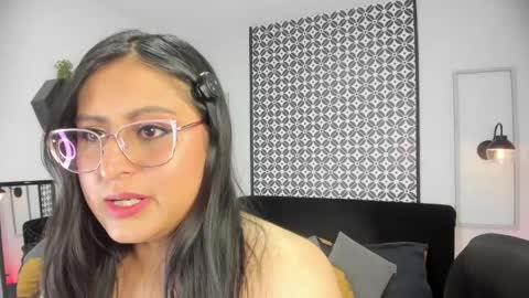 Amber online show from 04-28-26, 02:49