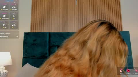 Snapshot of amber_kiss_ chatting on 05-02-26, 06:35 Emily online show from 05-02-26, 06:35