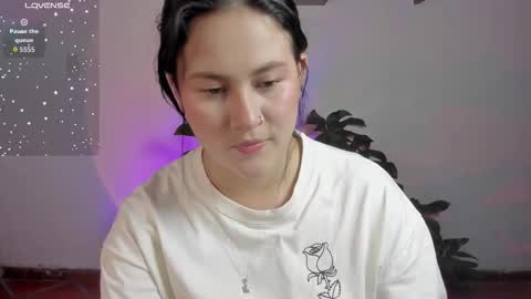 Vivi  online show from 01-11-26, 05:23