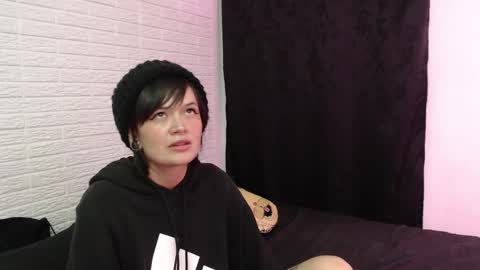 Snapshot of amber_rouss chatting on 03-06-25, 03:57 ROUSS online show from 03-06-25, 03:57