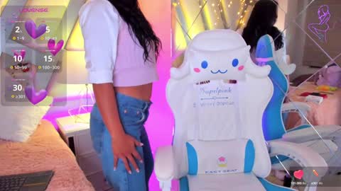 Snapshot of amber_villalobos chatting on 01-26-25, 04:09 Tell me Amber online show from 01-26-25, 04:09