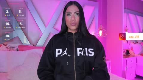 Snapshot of amber_villalobos chatting on 09-18-25, 03:30 Tell me Amber online show from 09-18-25, 03:30