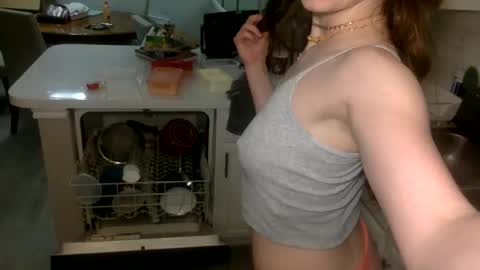 Snapshot of amberbunny1 chatting on 09-19-25, 07:21 Amber 3 online show from 09-19-25, 07:21