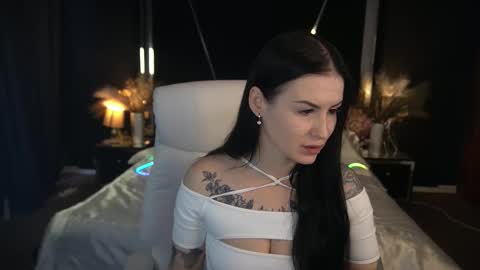 Anna online show from 11-12-25, 07:20