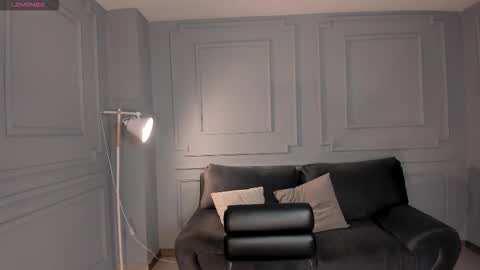 Snapshot of amberfox_1 chatting on 12-05-25, 11:52 Amber Fox online show from 12-05-25, 11:52