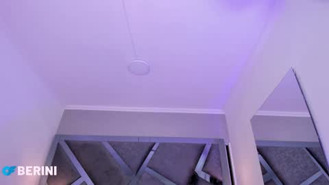 Snapshot of amberinihoffman chatting on 01-27-25, 05:48 Amber online show from 01-27-25, 05:48