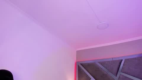 Snapshot of amberinihoffman chatting on 02-06-25, 11:43 Amber online show from 02-06-25, 11:43