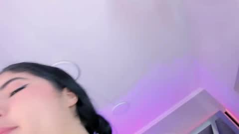 Snapshot of amberinihoffman chatting on 10-23-25, 12:04 Amber online show from 10-23-25, 12:04