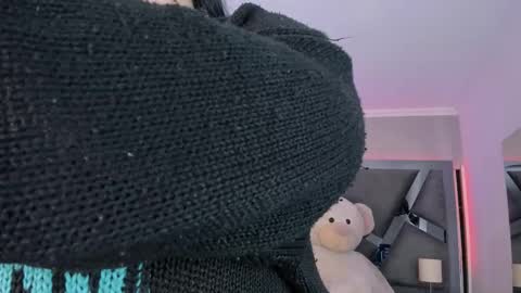 Snapshot of amberinihoffman chatting on 11-07-25, 11:54 Amber online show from 11-07-25, 11:54