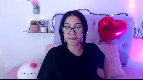 Amber Jeong online show from 02-07-25, 12:42