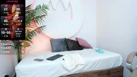 Amber online show from 04-25-26, 01:41