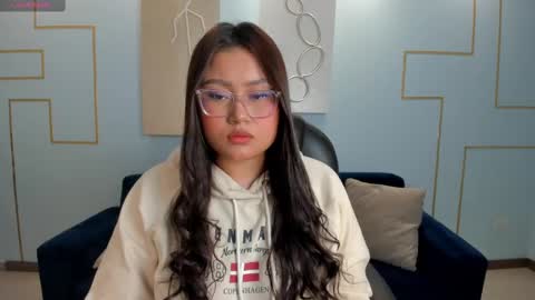 Amber  online show from 03-12-25, 03:02