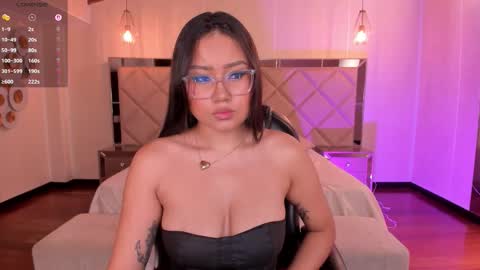 Amber  online show from 11-18-25, 03:01