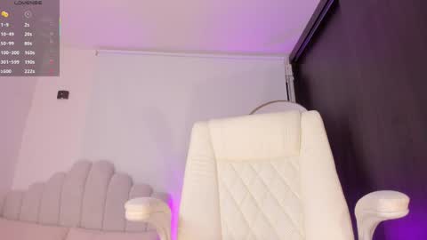 Amber  online show from 04-27-26, 04:32