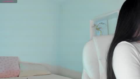 Amber online show from 11-20-25, 12:38