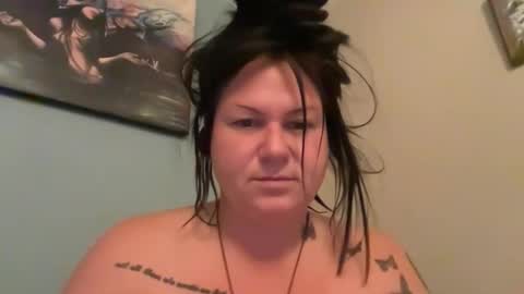 ambermoss7 online show from 10-28-25, 02:53