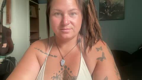 ambermoss7 online show from 07-15-26, 10:48