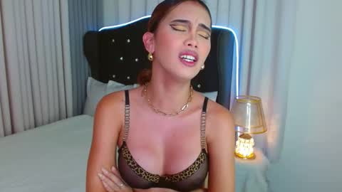 Snapshot of amberpleasure chatting on 12-15-24, 05:34 - DONT FORGET TO FOLLOW AND GIVE ME THUMBS UP online show from 12-15-24, 05:34