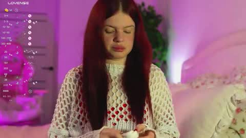 Snapshot of ambershoney chatting on 10-14-25, 11:11 Amber online show from 10-14-25, 11:11