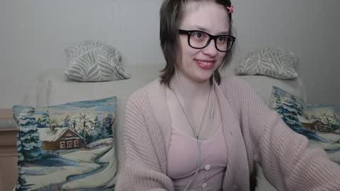 Snapshot of ambersimard chatting on 12-20-24, 11:16 Amber online show from 12-20-24, 11:16