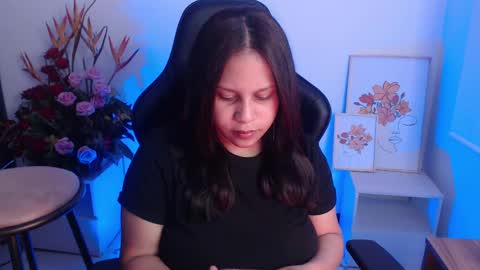 Snapshot of ambersmith98_ chatting on 02-22-25, 05:57 Amber online show from 02-22-25, 05:57