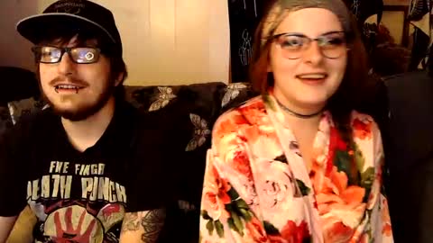 Snapshot of amburlicious chatting on 10-23-25, 03:39 amburlicious online show from 10-23-25, 03:39