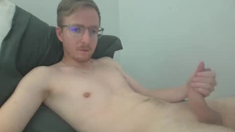 Snapshot of amekatt chatting on 01-14-25, 03:26 Amekatt online show from 01-14-25, 03:26