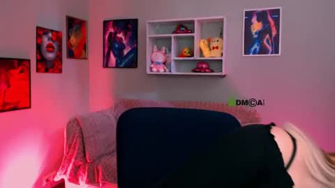 amelaya online show from 06-15-26, 09:11