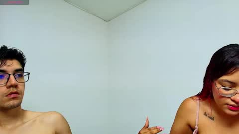 Snapshot of ameli_and_lucas chatting on 01-09-25, 10:20 Amelia Lucas online show from 01-09-25, 10:20