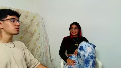 Snapshot of ameli_and_lucas chatting on 03-12-25, 05:02 Amelia Lucas online show from 03-12-25, 05:02