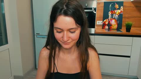 Snapshot of ameli_moon chatting on 12-15-24, 04:59 Eileen online show from 12-15-24, 04:59