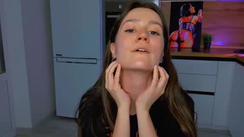 Snapshot of ameli_moon chatting on 02-22-25, 05:02 Eileen online show from 02-22-25, 05:02