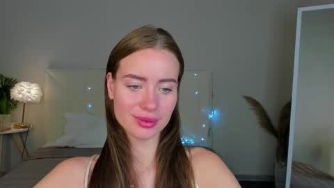 Snapshot of ameli_povilainn chatting on 09-21-25, 02:24 Ameli online show from 09-21-25, 02:24