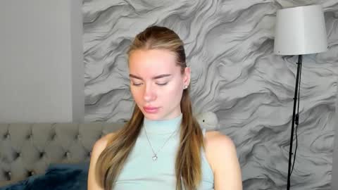 Snapshot of ameli_povilainn chatting on 12-03-25, 03:03 Ameli online show from 12-03-25, 03:03