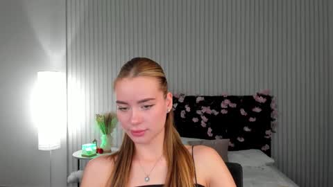 Snapshot of ameli_povilainn chatting on 12-05-25, 10:57 Ameli online show from 12-05-25, 10:57