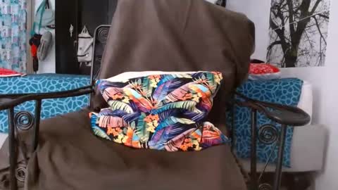 amelia  online show from 03-10-25, 04:46